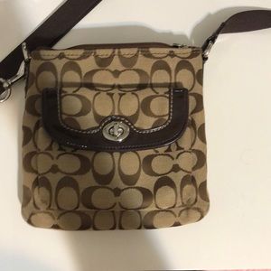 Cross body purse